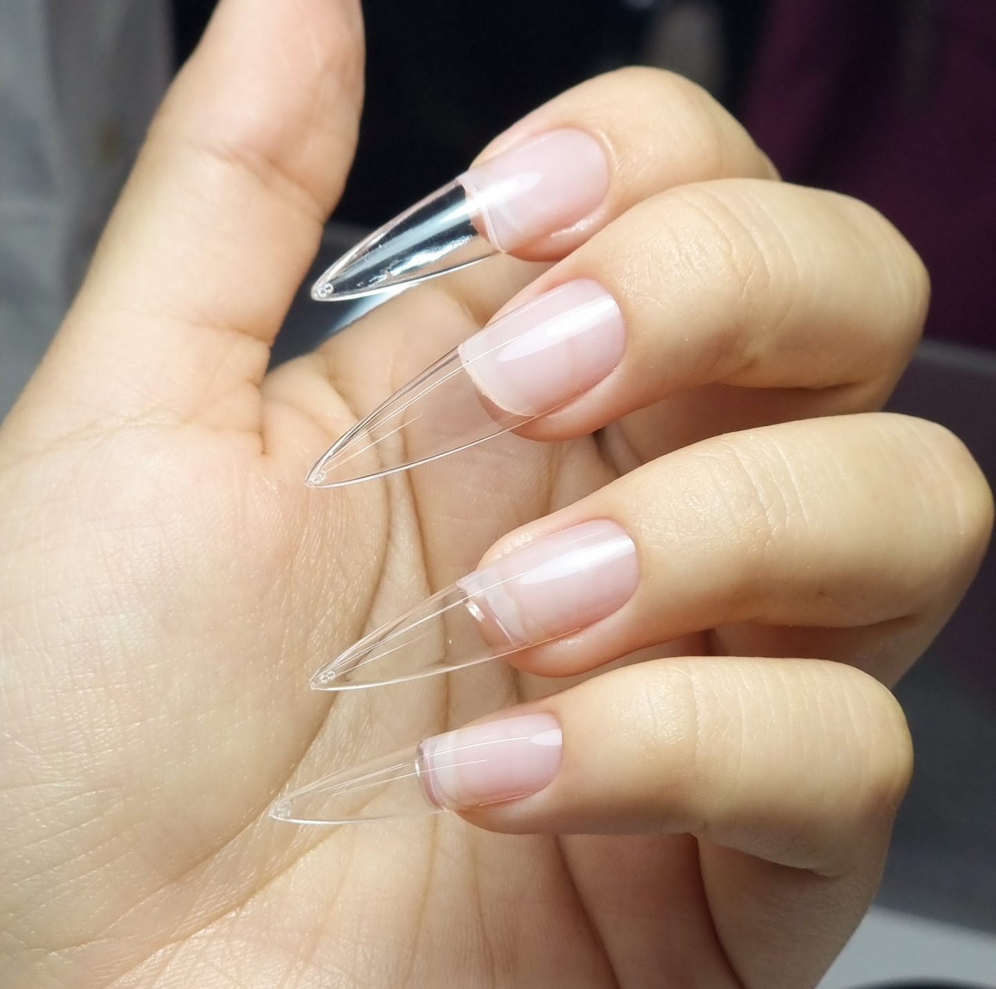 PRESS ON SUÉR BASE GEL