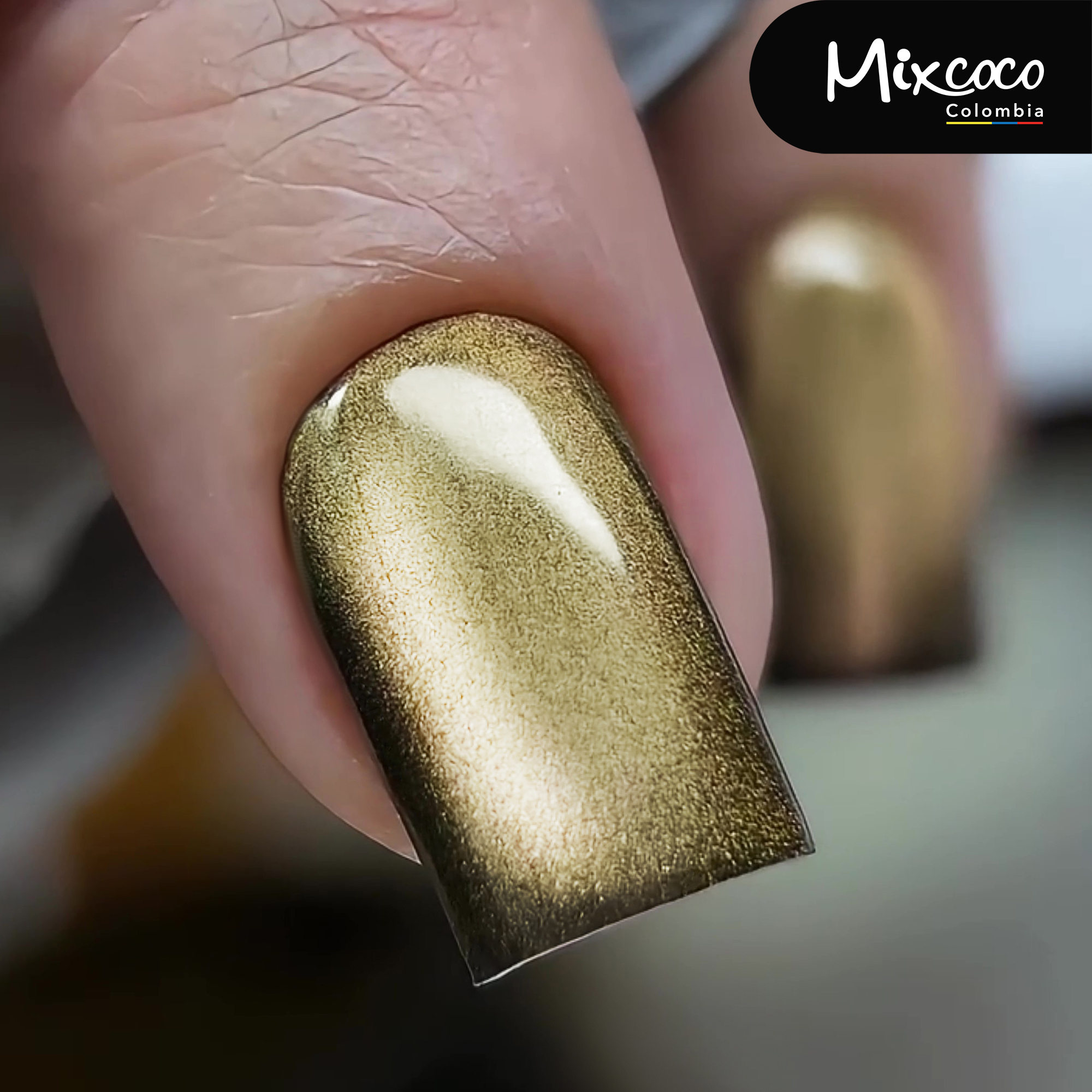 GOLDEN Y MAILLARD CAT EYE